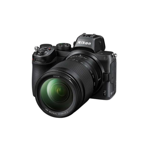 Z 5 Mirrorless Camera with 24-200mm Lens