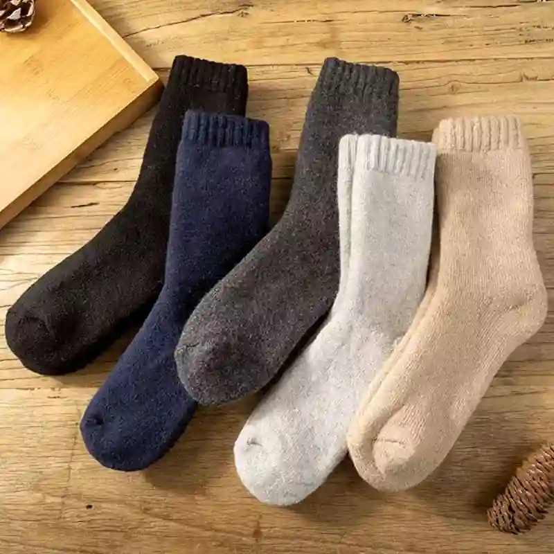 Men’s Thick Wool Winter Socks, Pack of 3 in Random Colors - Image 13